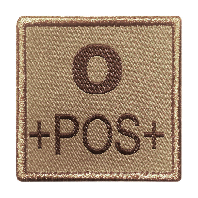 A10 Equipment Blutgruppe O+ Patch, gestickt auf tanfarbenem Stoff