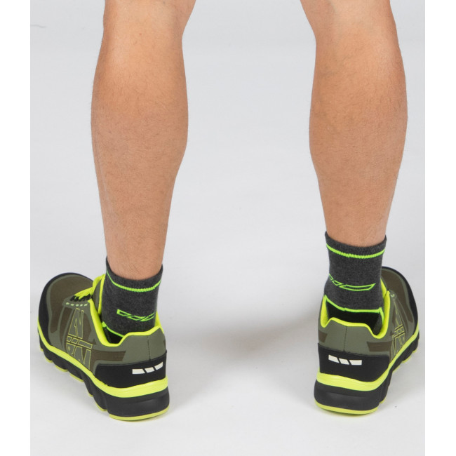 Chaussures de sécurité Justin S1P SRC kaki/jaune fluo - Nine Worths by North Ways