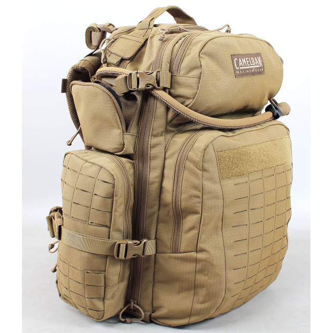 BFM Futura V3 Coyote rugzak - Camelbak