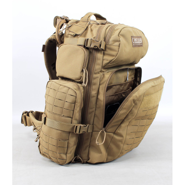 BFM Futura V3 Coyote Tasche - Camelbak