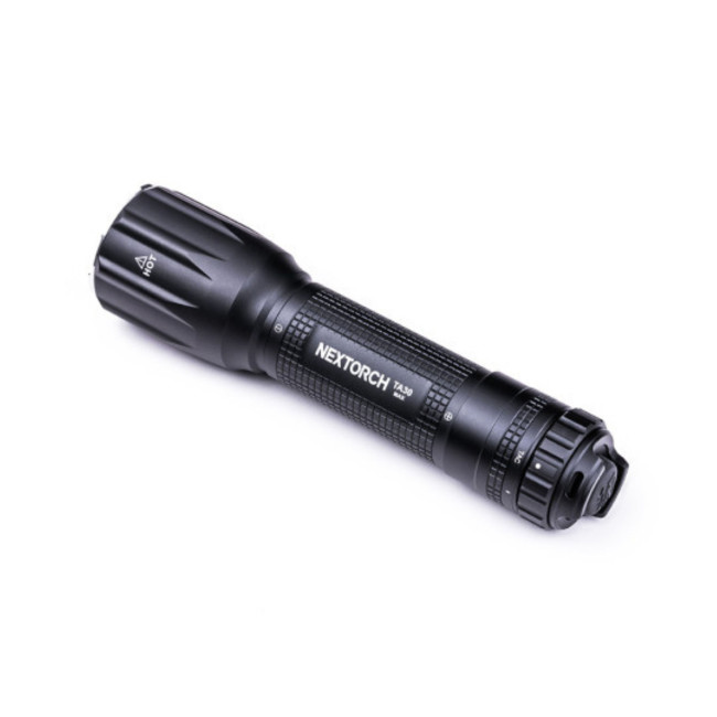 Lampe tactique rechargeable TA30 MAX éclairage blanc 2100 lumens - Nextorch