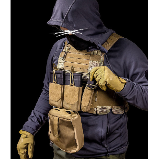 Einfacher Magazinhalter Frey SR25/G36 coyote mit Paneel - Ragnar Raids