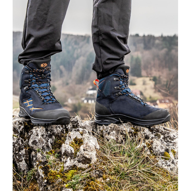 HAIX Scout 3.0 GTX Brown: ontworpen voor al je avonturen: de Scout 3.0 is je betrouwbare wandelschoen met, Bruin HAIX Scout 3.0 GTX Brown: ontworpen voor al je avonturen: de Scout 3.0 is je betrouwbare wandelschoen met, Bruin