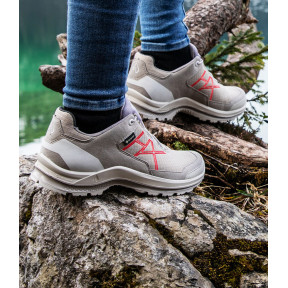 Buty BLACK EAGLE Adventure 3.0 GTX Ws low - Beżowy Szkarłat - Haix