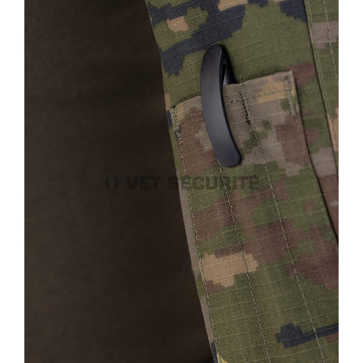 Chemise De Combat Invader UBACS – Digi Woodland – Équipement Airsoft