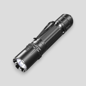Linterna táctica recargable XT2CR Pro (2 100 lúmenes) - Negro - Klarus