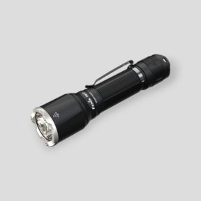 Linterna táctica TK17 (3.600 lúmenes) - Negro - Fenix
