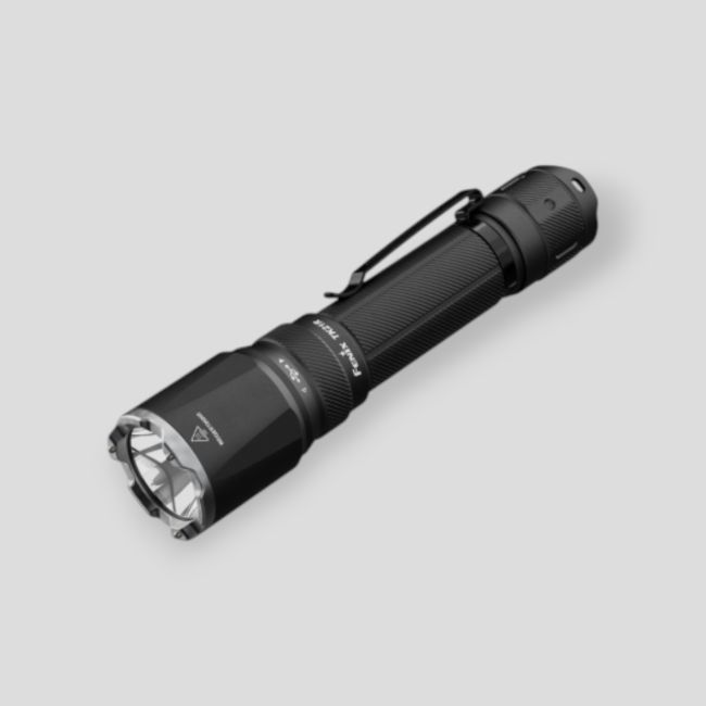 Linterna táctica TK21R (3600 lúmenes) - Negro - Fenix