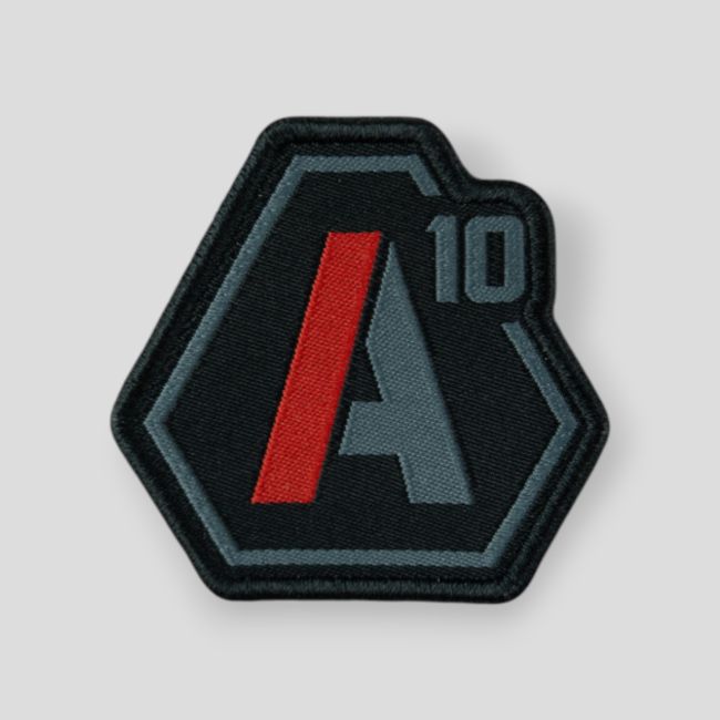 Geborduurd patch Signature Logo - Betongrijs/Rood - A10 Equipment
