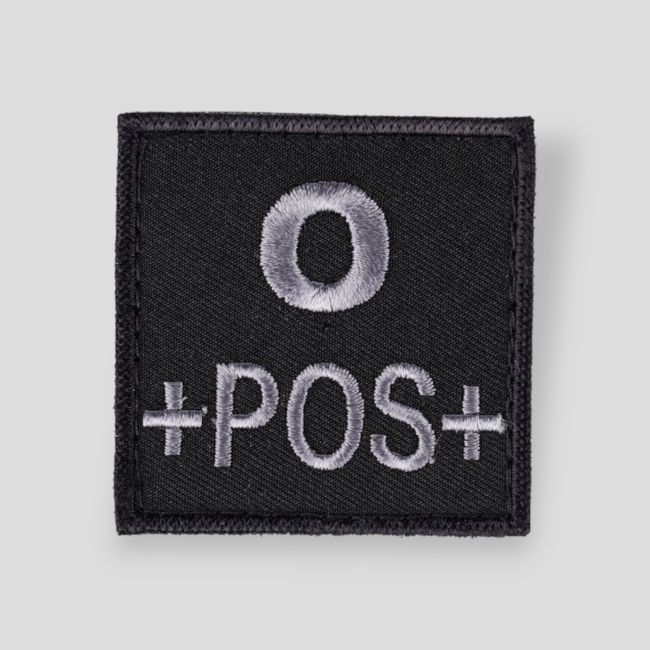 Patch carré Tissu 3D groupe sanguin O+ avec velcro - Noir