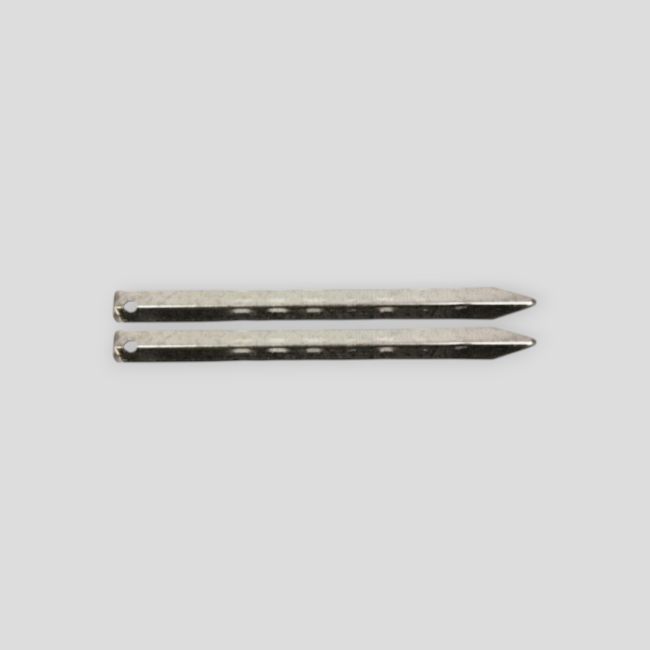 Lote de 50 piquetes de tendas com ângulo 19cm - Highlander Outdoor