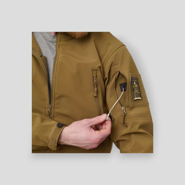 gunfighter jacket - shark skin windblocker - coyote - helikon