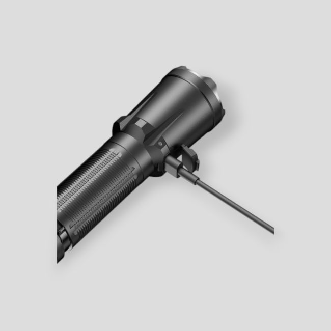 Lampe tactique rechargeable XT11GT Pro V3.0 (3 300 lumens) - Noir - Klarus