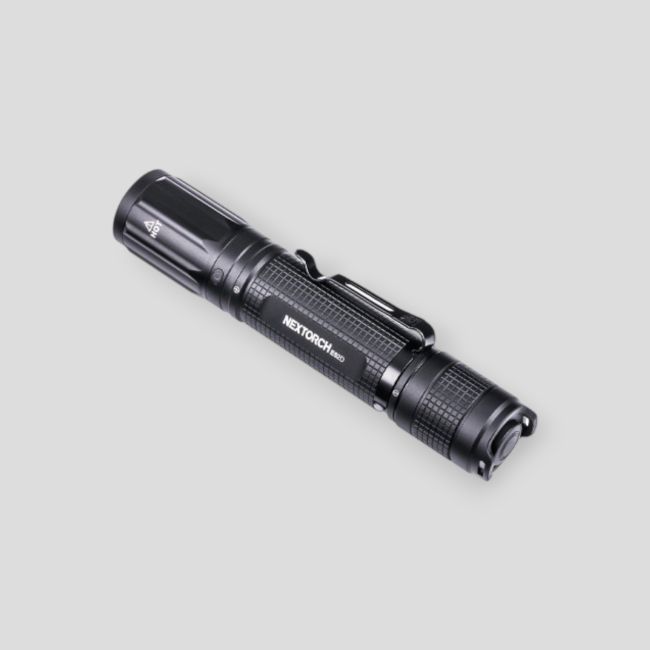Lanterna tática recarregável E52D (3 700 lúmenes) - Nextorch