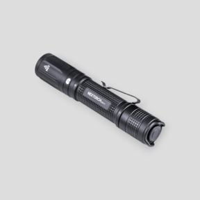 Taktische wiederaufladbare Taschenlampe E51D (2 100 Lumen) - Nextorch