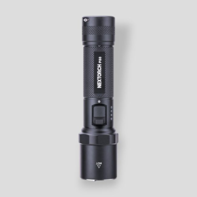 Lampe tactique rechargeable P80B (2 100 lumens) - Nextorch