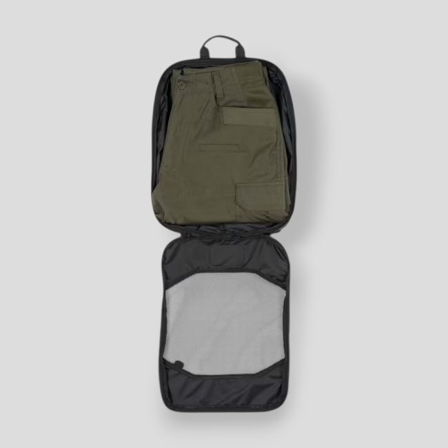 Travel Cube com saco de roupa - Preto - STOIRM