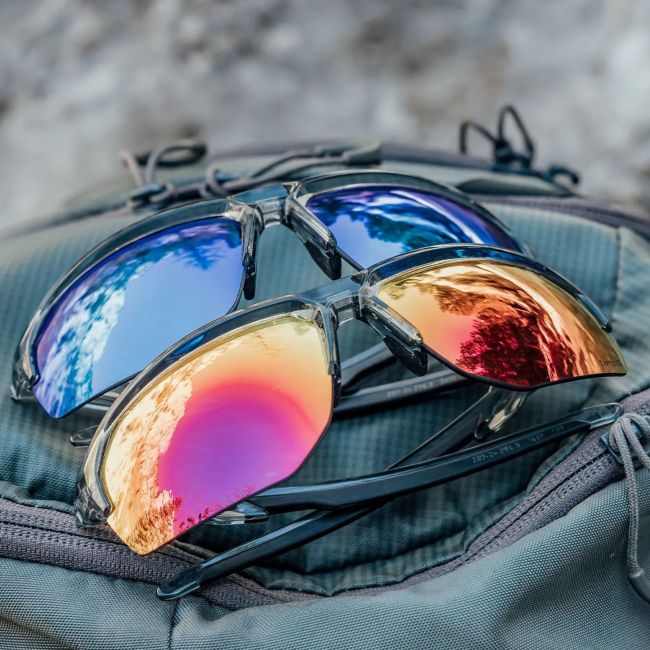 Óculos de sol Jakl (lentes Captivate™ espelhos Vermelhos) - Cinzento Transparente - Wiley X