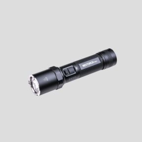 Lampe tactique rechargeable P81B (3 700 lumens) - Nextorch