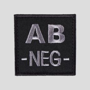 Quadratischer 3D-Stoff-Patch Blutgruppe AB- mit Klettverschluss - Schwarz