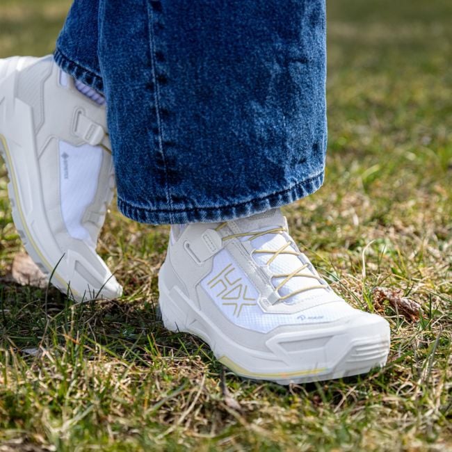 Sapatos baixos femininos Black Eagle EVO Adventure GTX - Branco/Dourado - Haix