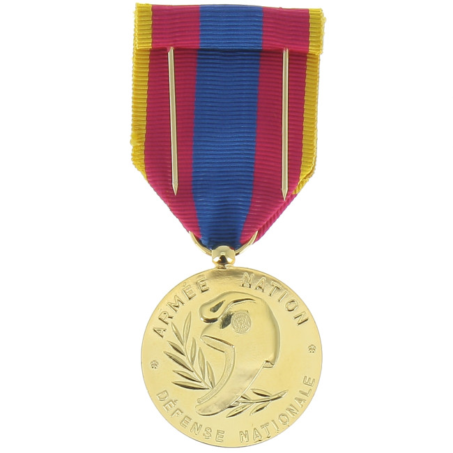 Médaille défense nationale or