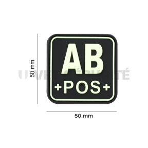 Quadratischer Blutgruppen-Patch AB+ Photolumineszierend - JTG