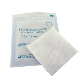 Zestaw 2 jałowych kompresów z włókniny 7,5x7,5 cm - CirMédical
