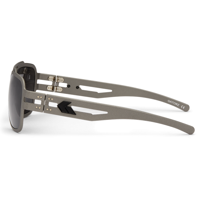 Stark Matte Blackout Brille mit polarisierten Rauchgläsern - Gatorz