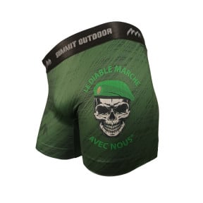 Gesublimieerde boxer - de duivel wandelt met ons