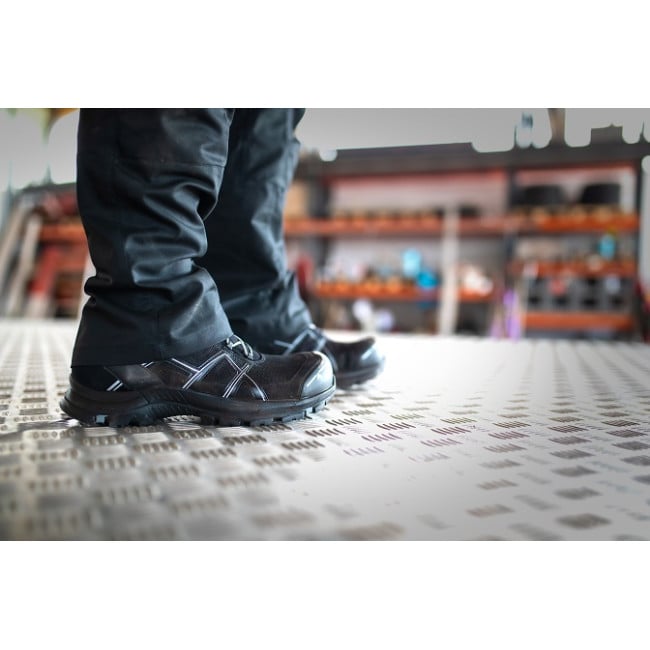 Chaussures de sécurité Black Eagle Safety 41.1 Low S1P Noir - Haix