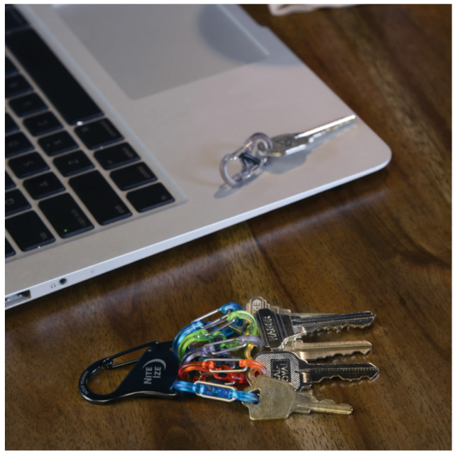 KeyRack Locker Schlüsselhalter mit Karabiner + 6 Kunststoff S-Biners - Nite Ize